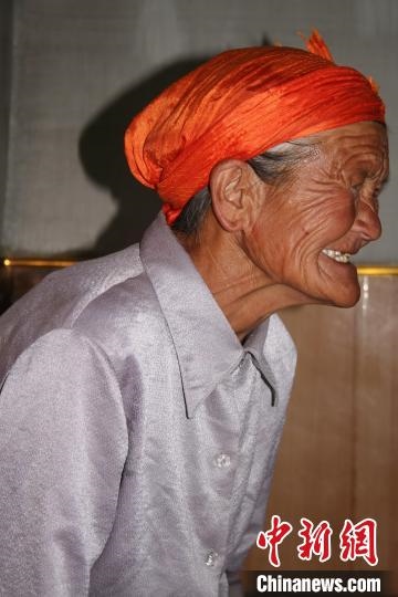 薩仁托婭拍攝的“草原母親”?！∷_仁托婭供圖