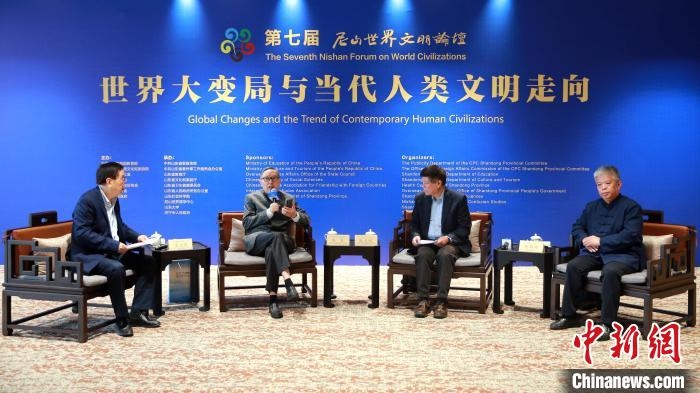 9月27日，第七屆尼山世界文明論壇首場(chǎng)高端對(duì)話舉行。　梁犇 攝