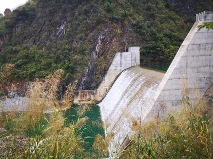 2021年12月7日，督察組現(xiàn)場(chǎng)督察發(fā)現(xiàn)，未取得相關(guān)手續(xù)的上立亭電站主體工程已完成建設(shè)