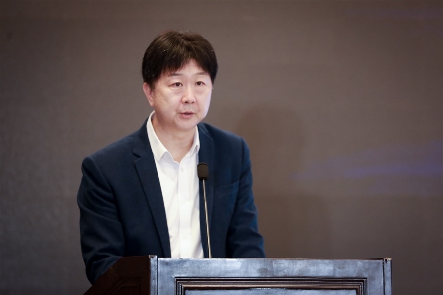 中國民主法制出版社黨委書記、社長、總編輯 劉海濤