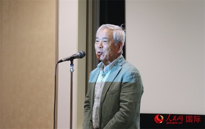 展覽名譽(yù)顧問(wèn)、日本前文化廳長(zhǎng)官青柳正規(guī)致辭。（人民網(wǎng) 許可攝）