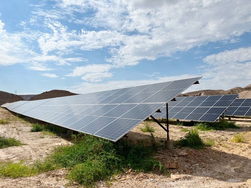 甘肅白銀深部銅礦廢石場(chǎng)100兆瓦光伏發(fā)電項(xiàng)目。受訪者供圖