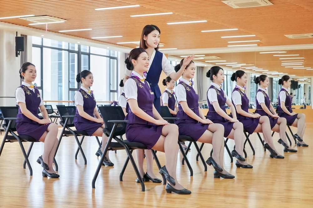 形象儀態(tài)塑造。