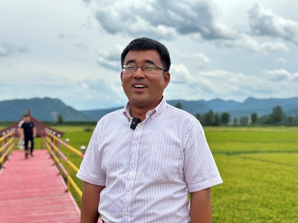 和龍市東城鎮(zhèn)光東村村書記金憲。人民網(wǎng)記者 金洪花 攝