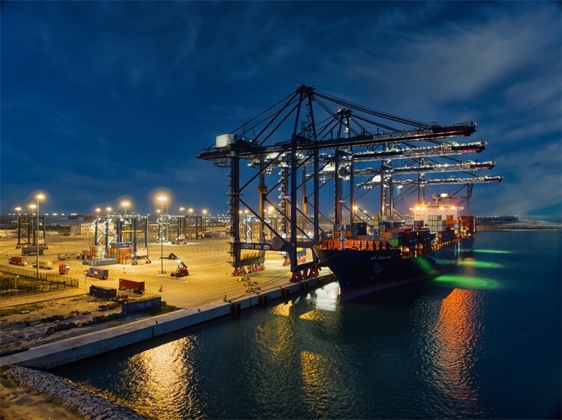 萊基港實行7×24小時裝卸作業(yè)機制。受訪者供圖