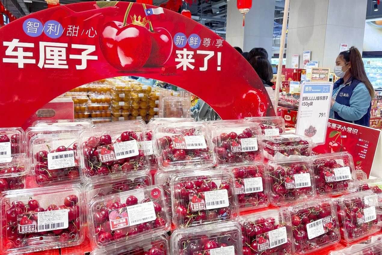 北京一家盒馬鮮生超市中智利車?yán)遄邮圪u區(qū)。來源：視覺中國
