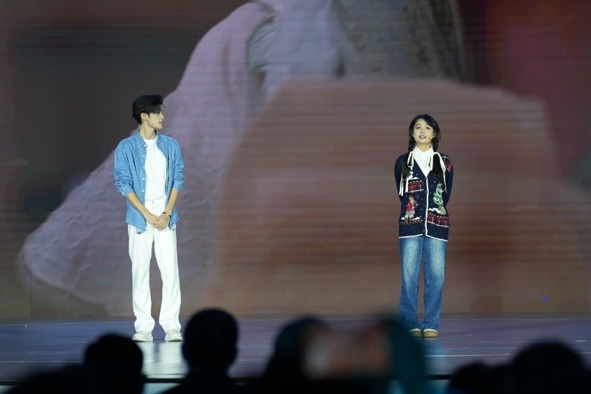 煎餅果仔（演員張家?。?、夏天妹妹（演員楊茜云）