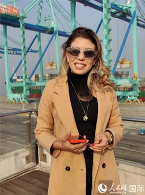 巴西《中北部傳媒集團》記者拉尼艾莉接受采訪。人民網(wǎng)記者 符園園攝