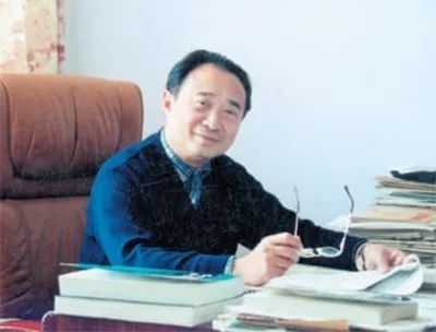 中年時(shí)的鐘萬勰。大連理工大學(xué)供圖