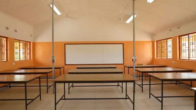 寬敞明亮的教室。主辦方供圖