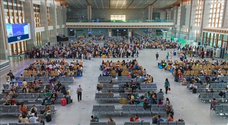 大量旅客乘坐中老鐵路出行。主辦方供圖