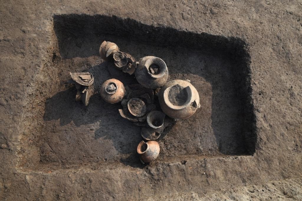 汶溪遺址河姆渡文化晚期墓葬。寧波市文化遺產(chǎn)管理研究院供圖