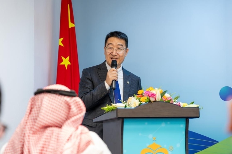 沙特智慧宮語(yǔ)言公司董事長(zhǎng)馬永亮致辭。主辦方供圖