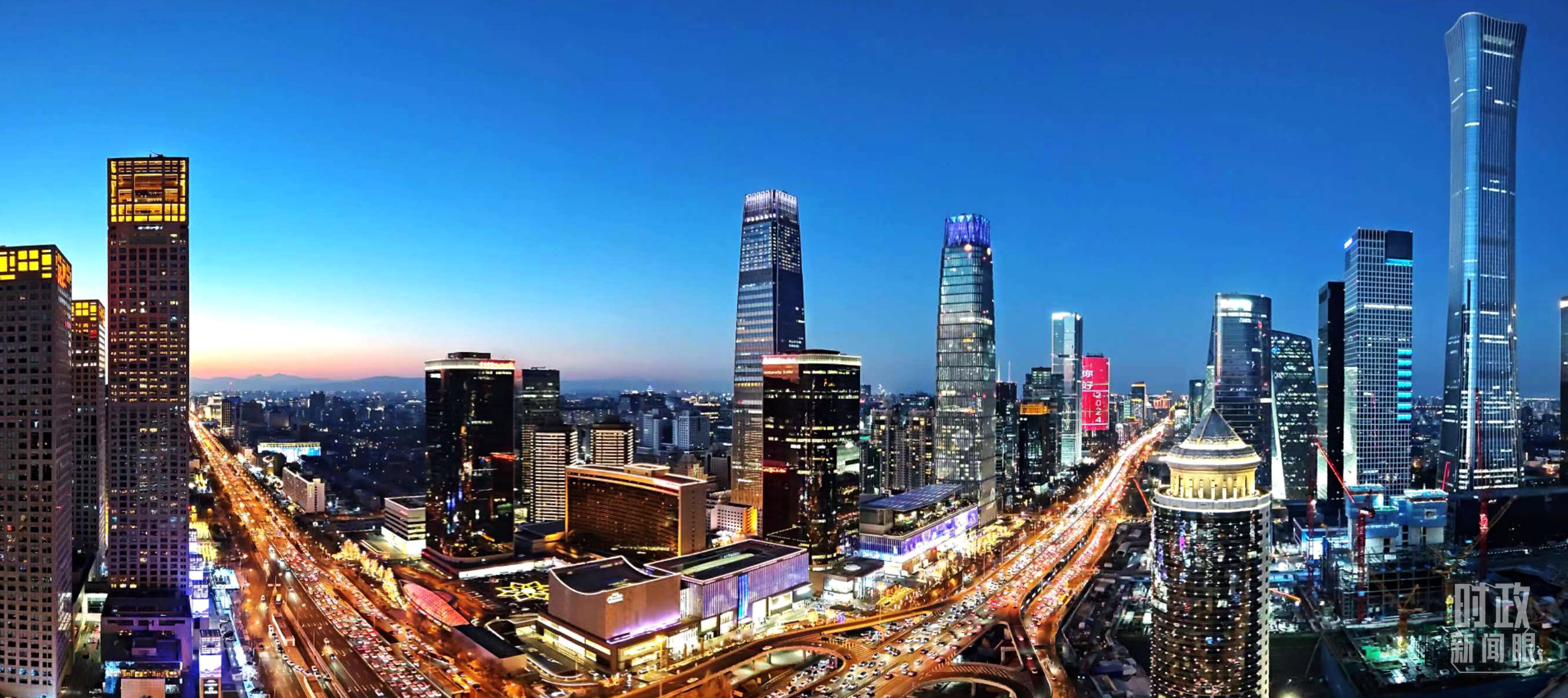 △2023年12月31日，北京CBD商圈。（總臺央視記者鐘信偉拍攝）