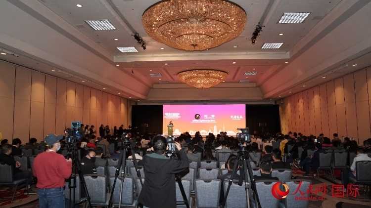 “中國之夜暨消費電子發(fā)展論壇”現(xiàn)場。人民網(wǎng)記者 鄧圩攝