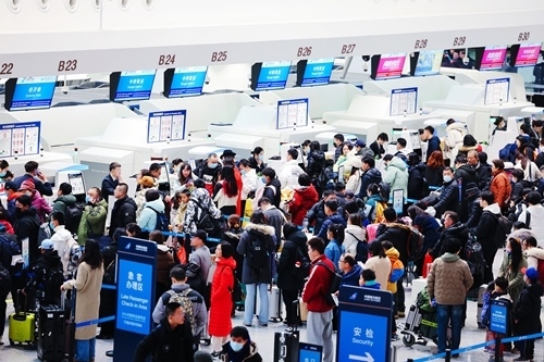 2024年春運首日，大興機場預計保障進出港旅客13.59萬人次。大興機場供圖