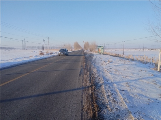 連接德惠市與太興村的德前公路寬闊通暢。德惠市委宣傳部供圖