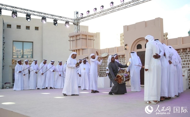 阿拉伯歌舞表演。人民網(wǎng) 塔里克·易卜拉欣攝