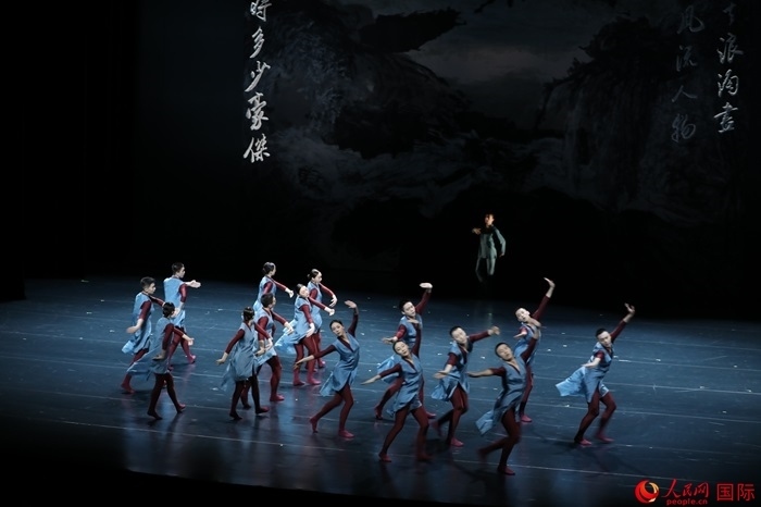 《詩憶東坡》美國巡演將持續(xù)2周，在華盛頓、紐約進行共計8場演出。人民網(wǎng)記者 李志偉攝