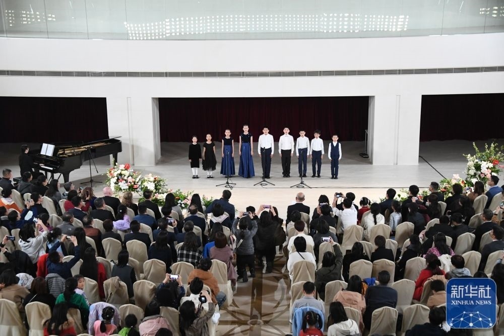 3月21日，金融街童聲合唱團在音樂會上演出。新華社記者 任超 攝