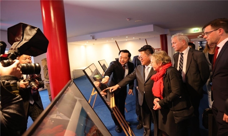 “絲路明珠--杜伊斯堡上海電影周”開幕。依琳攝