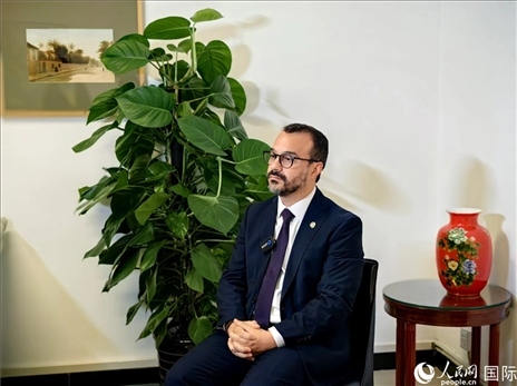 巴西文化部副部長(zhǎng)卡西修斯·羅薩接受人民網(wǎng)專訪。人民網(wǎng)記者 符園園攝