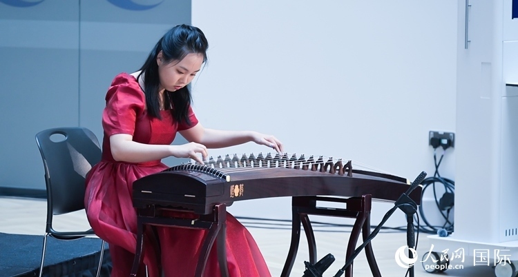 中英/北愛教育合作論壇現(xiàn)場。