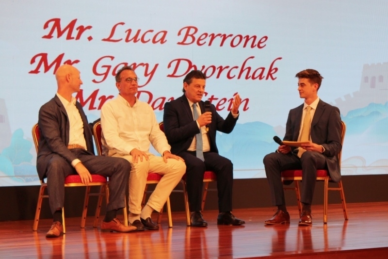 2、在故事分享環(huán)節(jié)，多名友好人士分享他們與中國的故事。 伊莎貝爾·羅德里格斯攝