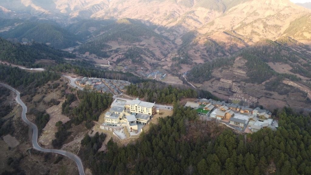 三河村全景（無人機照片）。新華社記者 尹恒 攝