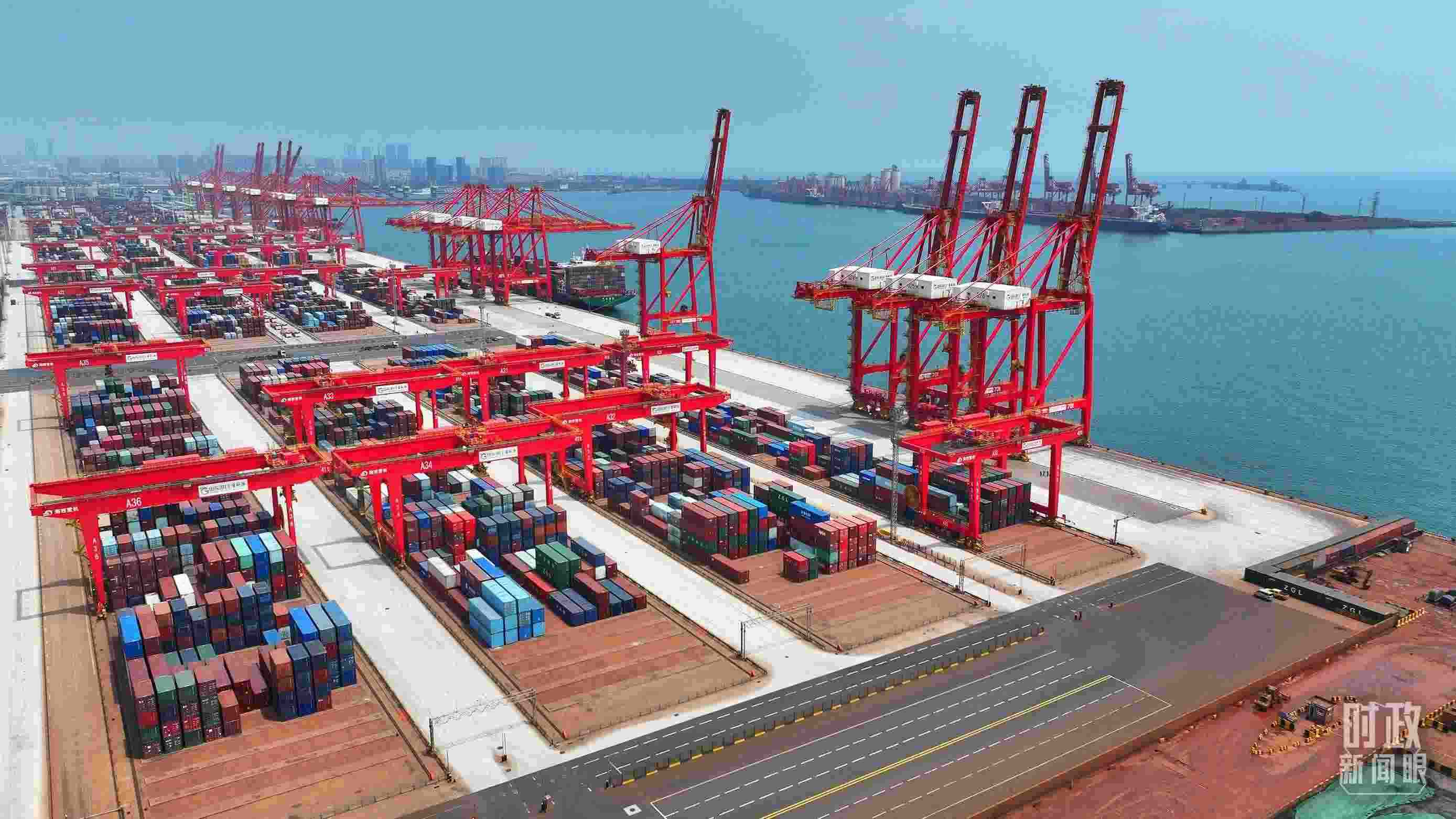 山東日照港。（總臺央視記者范凱拍攝）