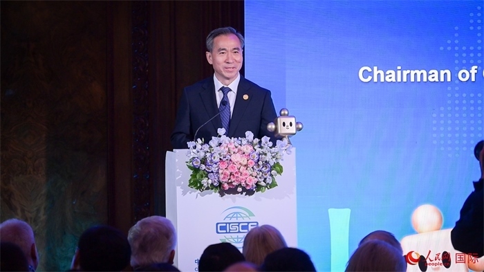 中國國際貿(mào)易促進(jìn)委員會會長任鴻斌致辭。人民網(wǎng) 郭錦標(biāo)攝