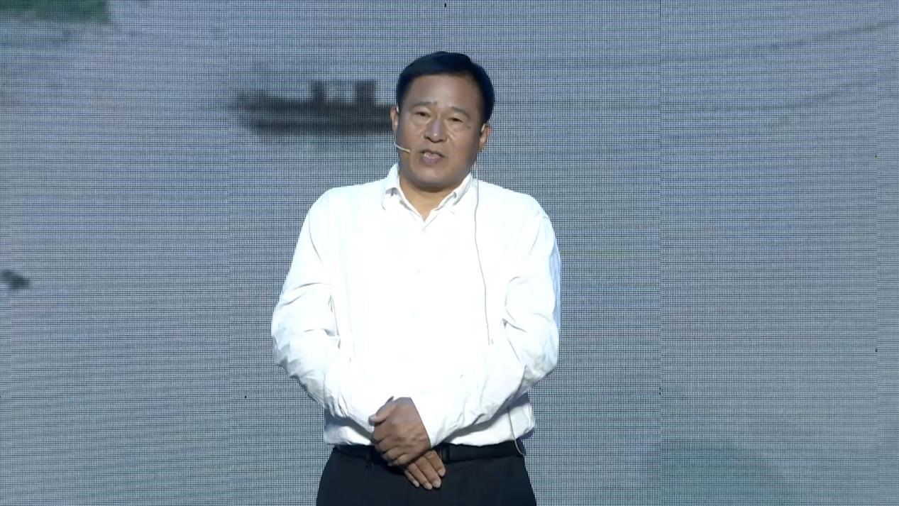 浙江大學(xué)藝術(shù)與考古學(xué)院教授林留根現(xiàn)場講述。