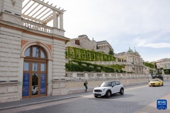 這是7月1日在匈牙利布達佩斯拍攝的匈牙利作為歐盟輪值主席國舉辦系列活動的場地外景。新華社發(fā)（弗爾季·奧蒂洛攝）