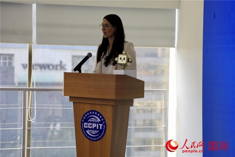 墨西哥外貿、投資和技術委員會總經理蘇珊娜·杜克發(fā)表講話。人民網 埃內斯托·多明戈斯攝