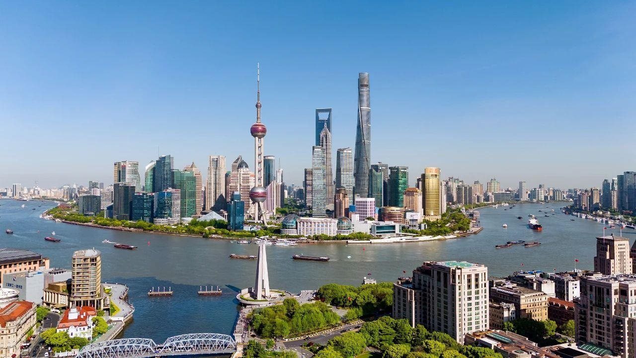 從一扇“門”、一座“城”、兩張“網(wǎng)”，看浦東新區(qū)改革常新