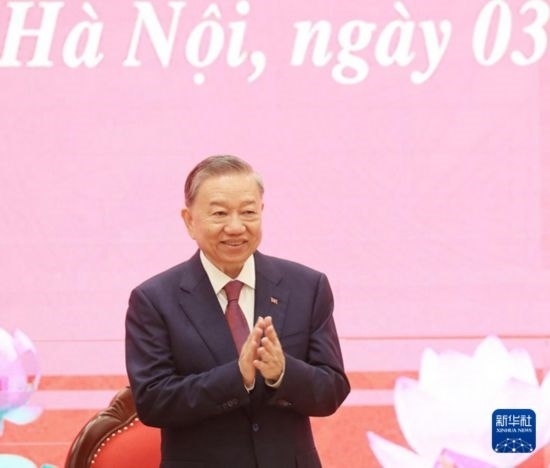 8月3日，在越南河內(nèi)，蘇林出席新聞發(fā)布會。新華社/越通社