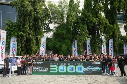 8月3日，中國車企奇瑞在雅加達舉行活動，慶祝在印尼交付第3000輛電動汽車OMODA E5。奇瑞汽車印度尼西亞銷售公司供圖