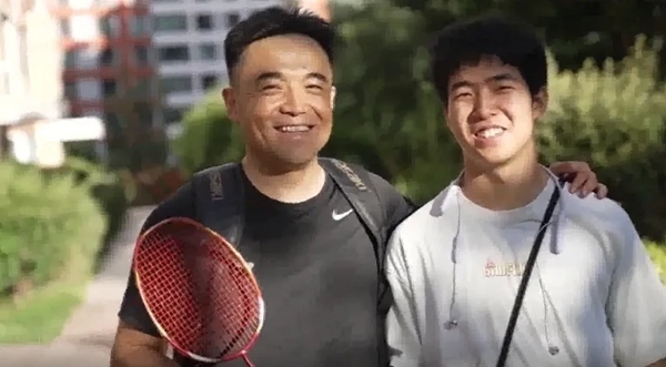 劉建波、劉傲寒父子。北航供圖