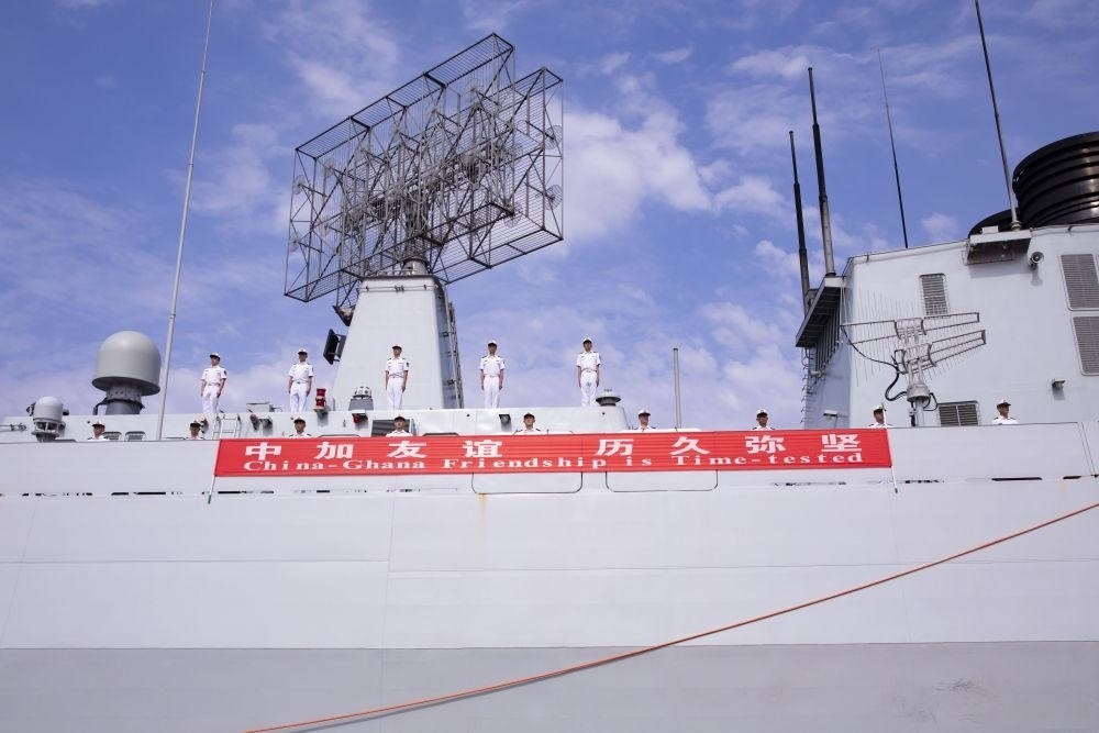 2023年6月27日，中國海軍第43批護航編隊抵達加納特馬港碼頭，開始對加納進行為期4天的友好訪問。