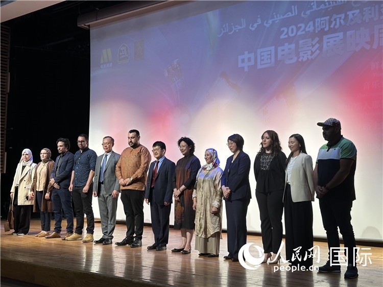 中阿兩國官員、電影行業(yè)從業(yè)者、媒體代表等出席開幕式 郝瑞敏攝