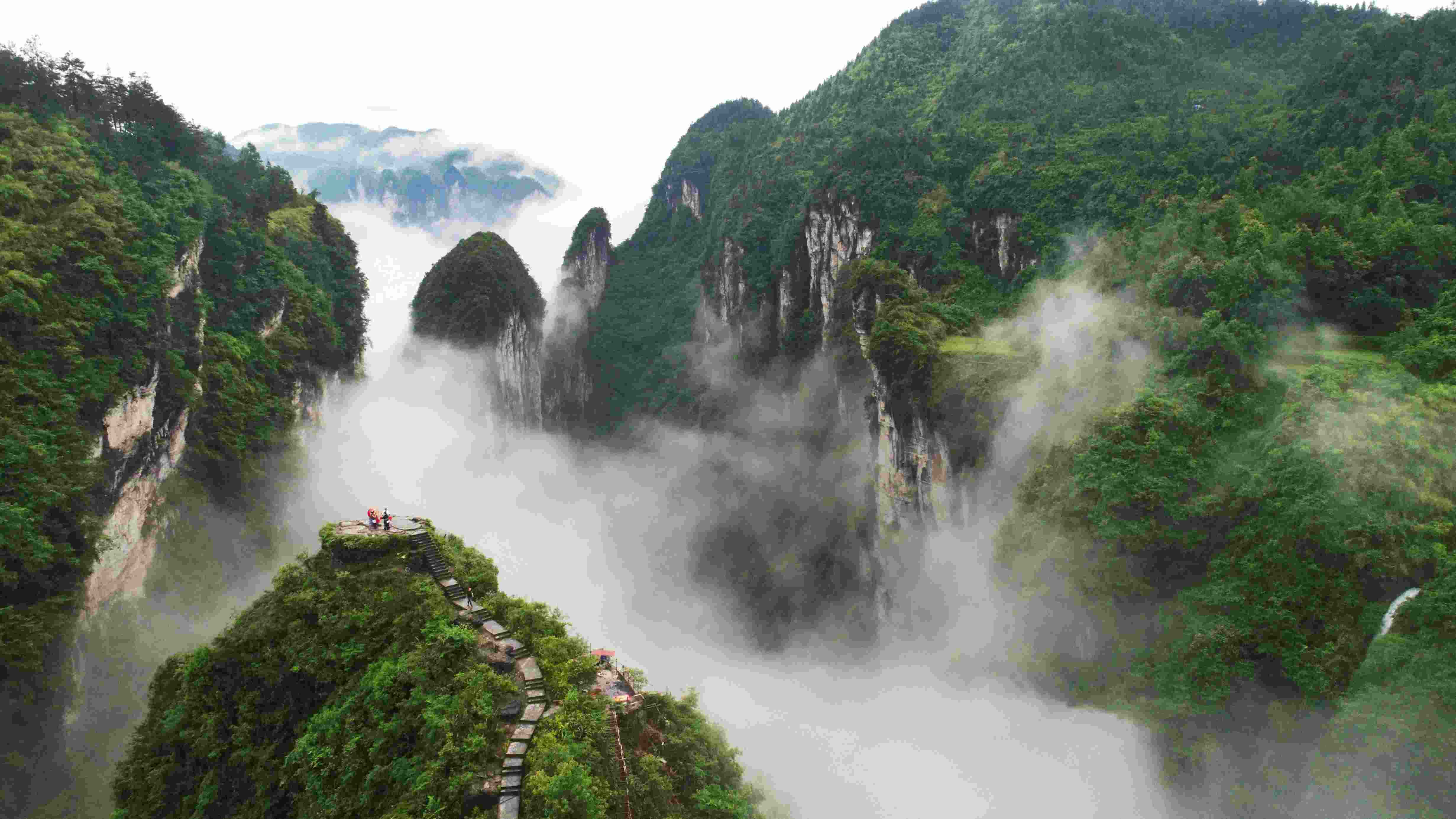 湖南矮寨國家森林公園。受訪者供圖