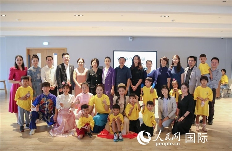 開營儀式部分嘉賓合影。人民網(wǎng)中東中心分社塔里克·易卜拉欣攝