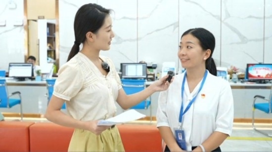 直播現(xiàn)場(chǎng)。海南省營(yíng)商廳供圖