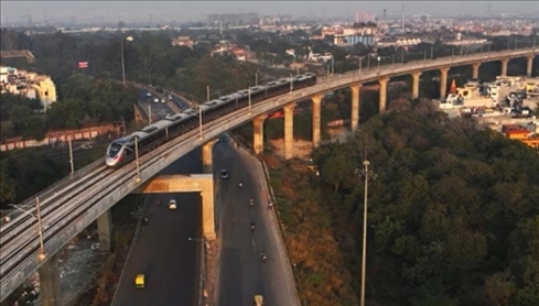 印度北部的軌道交通將自德里到密拉特的車程，從3-4小時(shí)縮短至約1小時(shí)