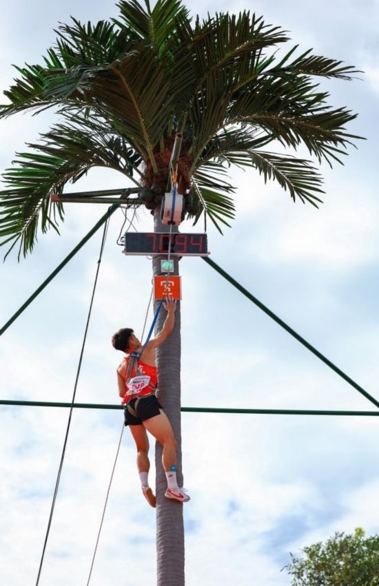 11月23日，廣東隊選手黃新鴻在比賽中。新華社記者 楊植森 攝