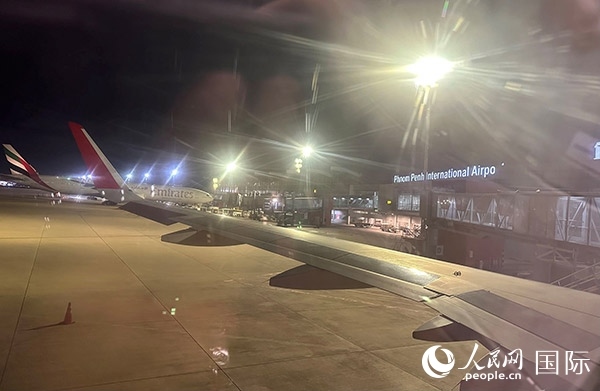 金邊機場。人民網(wǎng)記者 簡承淵攝