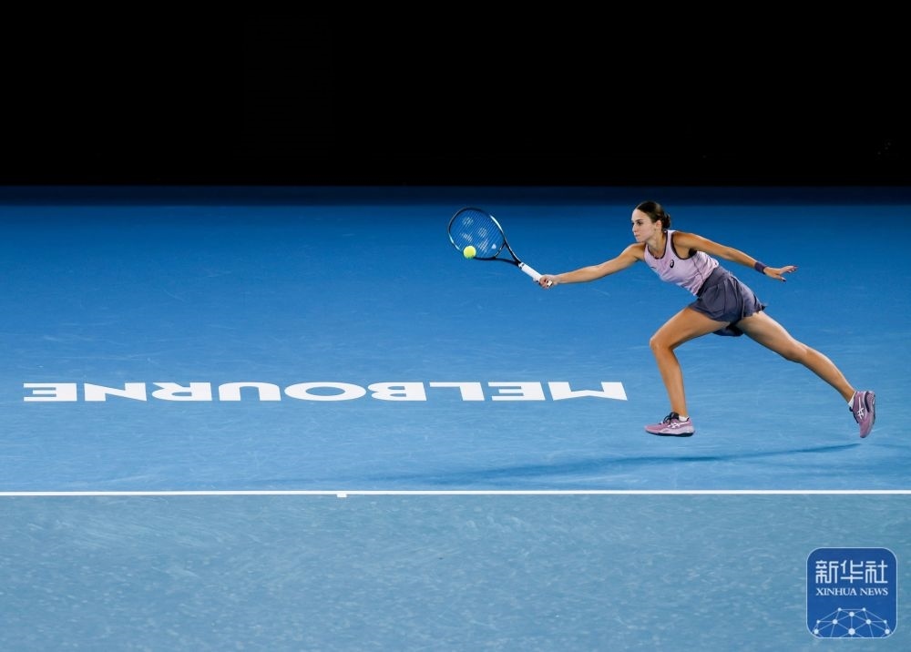 ↑托多尼在比賽中回球。新華社記者 馬平 攝