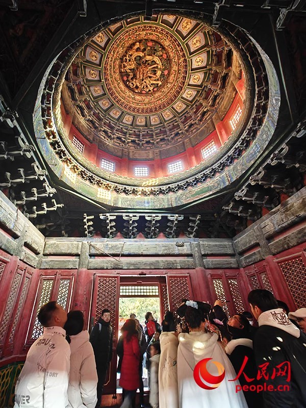 2025年1月，游客正在故宮博物院參觀。人民網(wǎng)記者 韋衍行攝