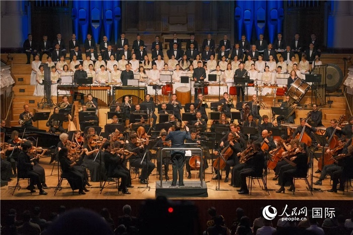 奧克蘭市政廳《空海》交響曲演出現(xiàn)場(chǎng)。張波若攝