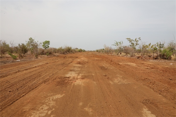 施工現(xiàn)場(chǎng)。張曉昆攝